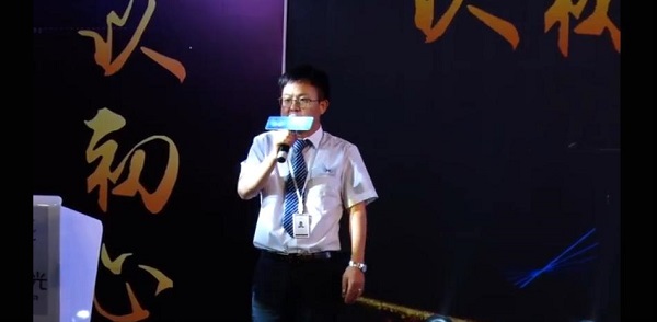 庆3.jpg